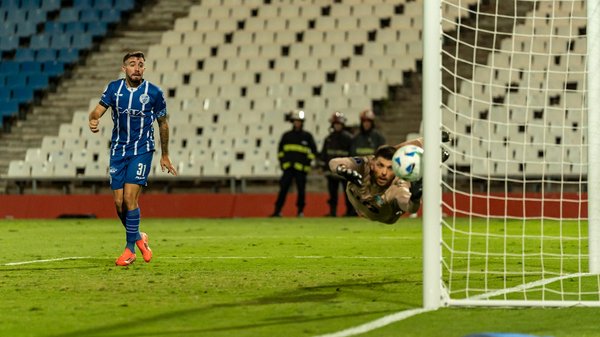 Enhancing Match Decisions: The Role of Video Replay for UK Fencing Coaches